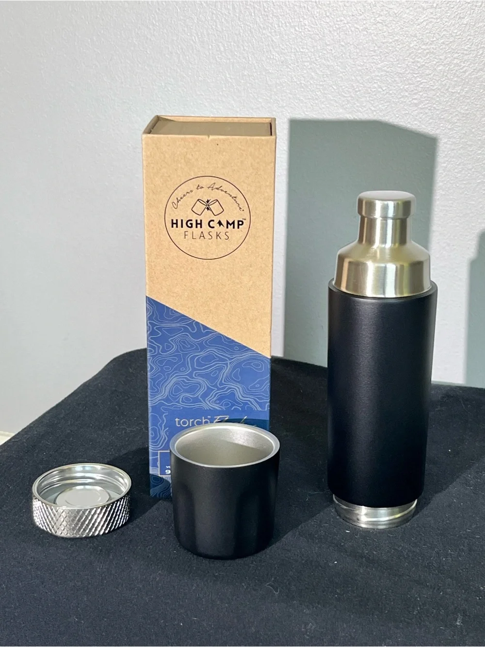 High Camp Torch Flask 9oz Onyx NWT Stainless Steel Insulated Travel Flask